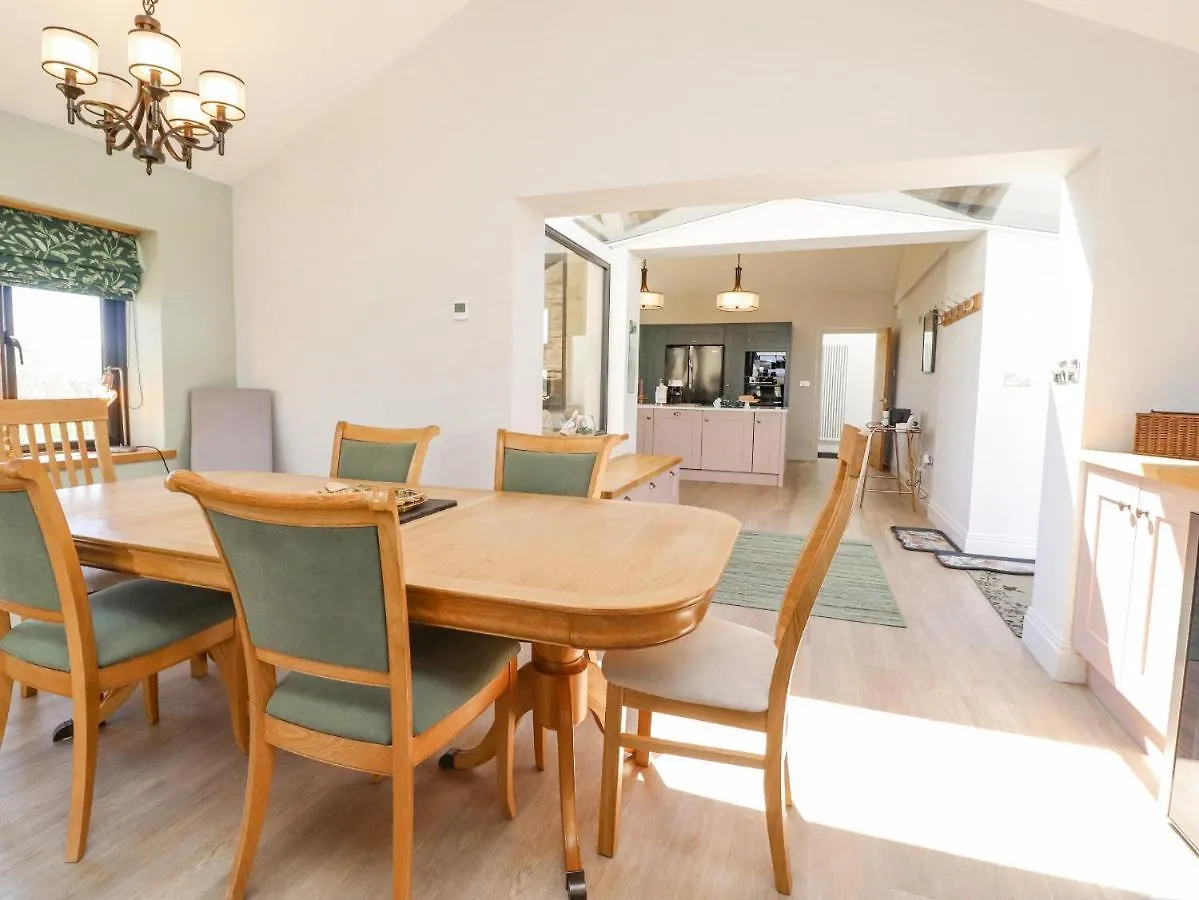 Castleys Villa Skipton